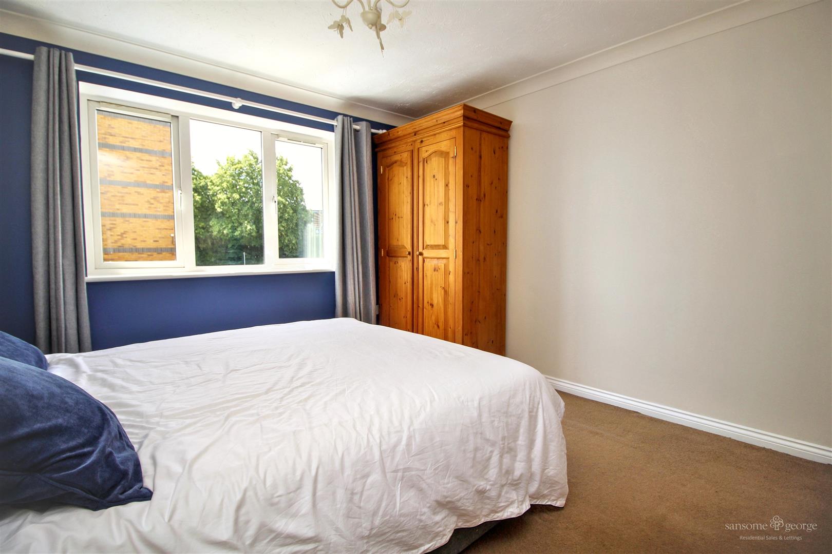 Winslet Place, Oxford Road, Reading